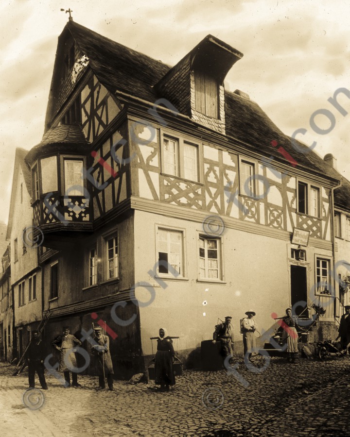 Haus in  Enkirch - Foto simon-195-028-sw.jpg | foticon.de - Bilddatenbank für Motive aus Geschichte und Kultur